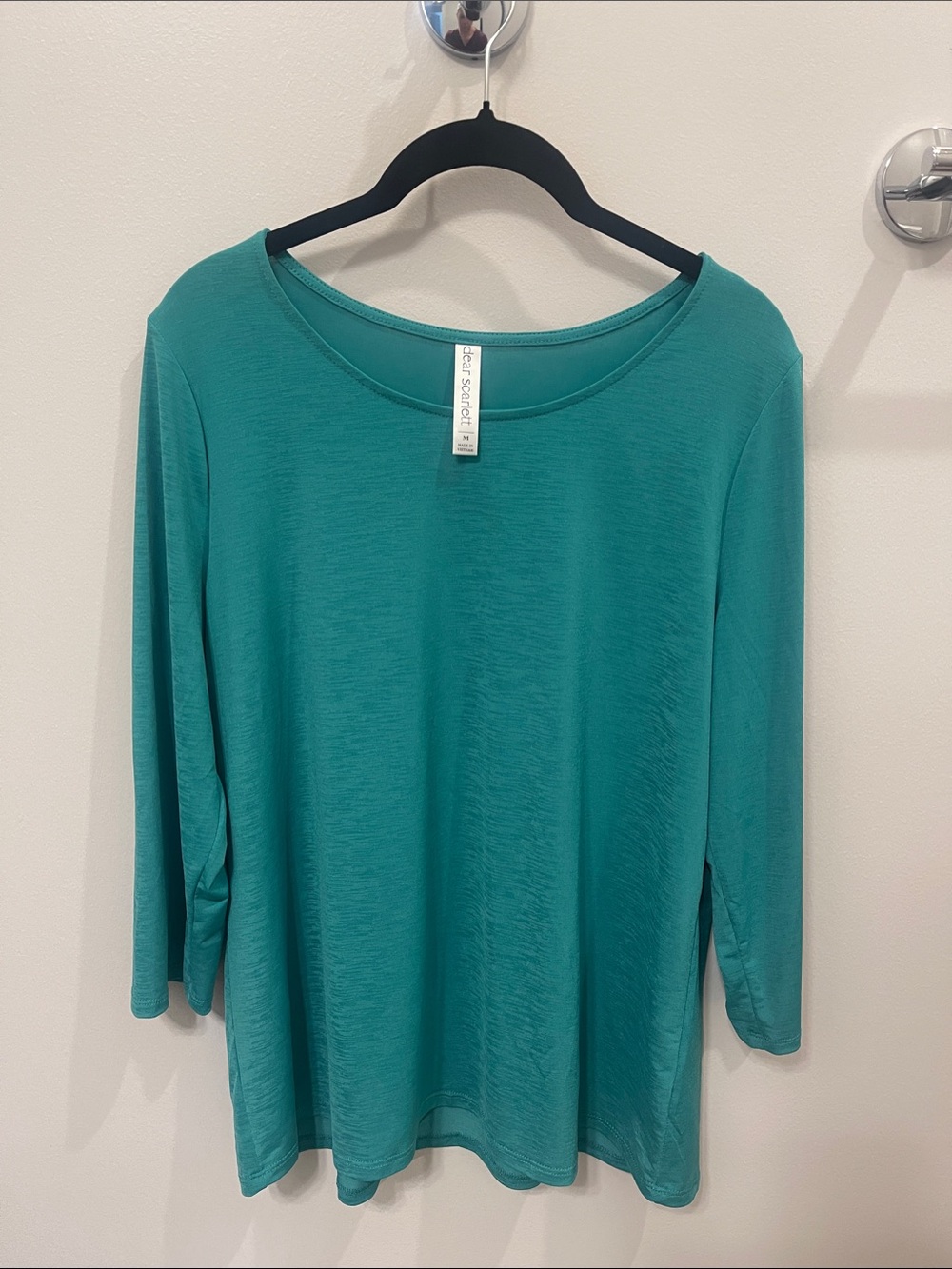 Dear Scarlett 3/4  Teal 3/4-Sleeve Scoop Neck Top